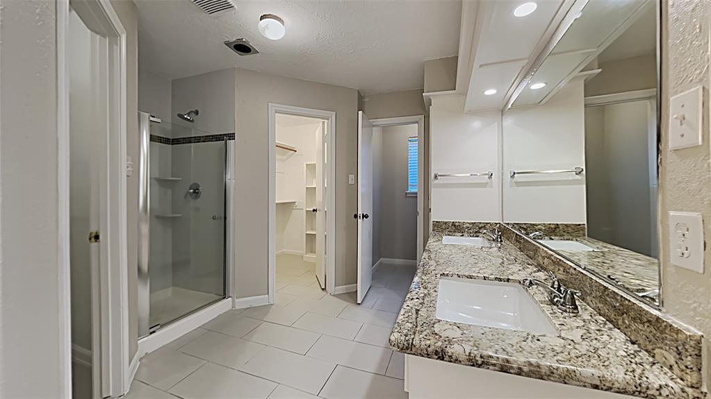 11306 1 Briar Rose Drive, Houston, Texas 77077, 4 Bedrooms Bedrooms, 4 Rooms Rooms,2 BathroomsBathrooms,Single-family,For Sale,Briar Rose,77997286