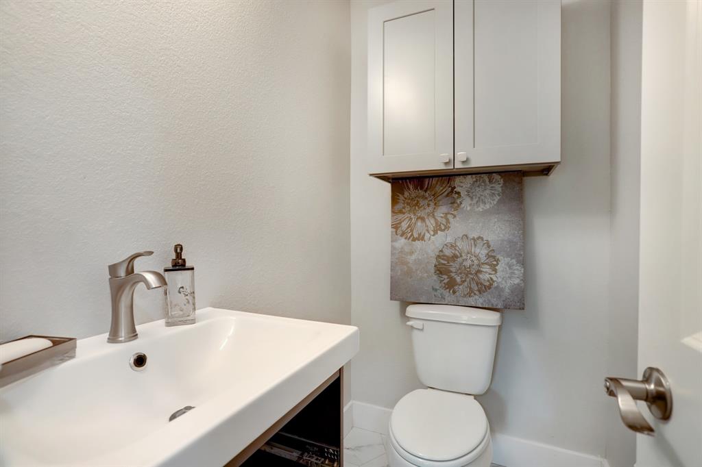 5123 1 Birdwood Road, Houston, Texas 77096, 4 Bedrooms Bedrooms, 6 Rooms Rooms,3 BathroomsBathrooms,Single-family,For Sale,Birdwood,77604895