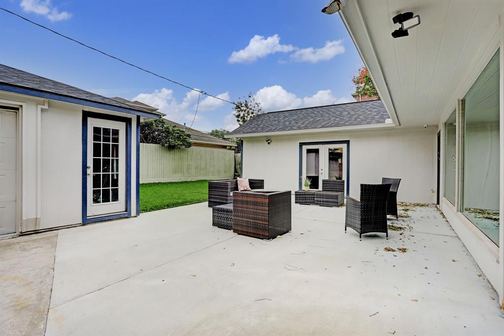 5123 1 Birdwood Road, Houston, Texas 77096, 4 Bedrooms Bedrooms, 6 Rooms Rooms,3 BathroomsBathrooms,Single-family,For Sale,Birdwood,77604895