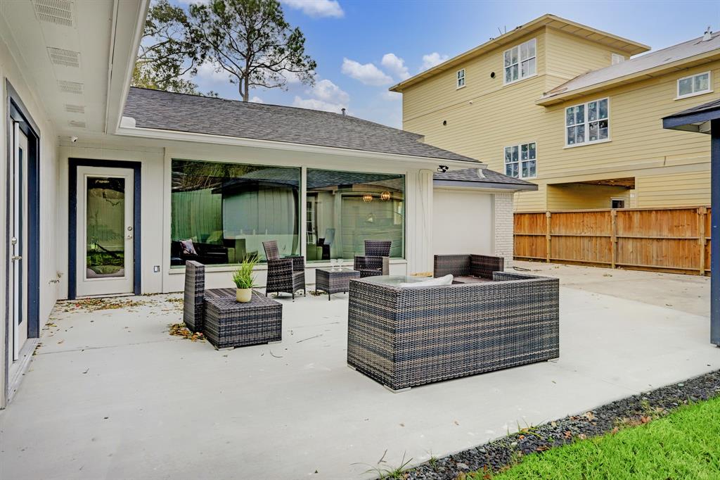 5123 1 Birdwood Road, Houston, Texas 77096, 4 Bedrooms Bedrooms, 6 Rooms Rooms,3 BathroomsBathrooms,Single-family,For Sale,Birdwood,77604895