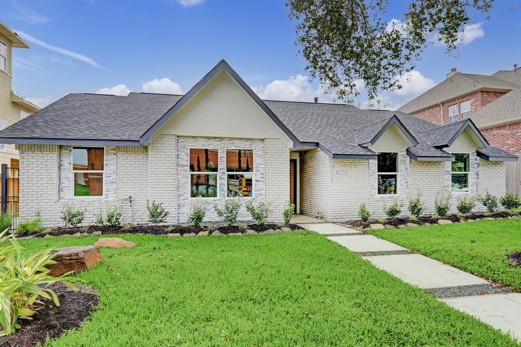 5123 1 Birdwood Road, Houston, Texas 77096, 4 Bedrooms Bedrooms, 6 Rooms Rooms,3 BathroomsBathrooms,Single-family,For Sale,Birdwood,77604895