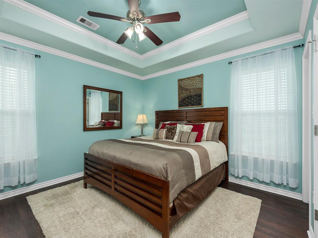 1942 1 Avenue G, Crystal Beach, Texas 77650, 3 Bedrooms Bedrooms, 6 Rooms Rooms,2 BathroomsBathrooms,Single-family,For Sale,Avenue G,69536116