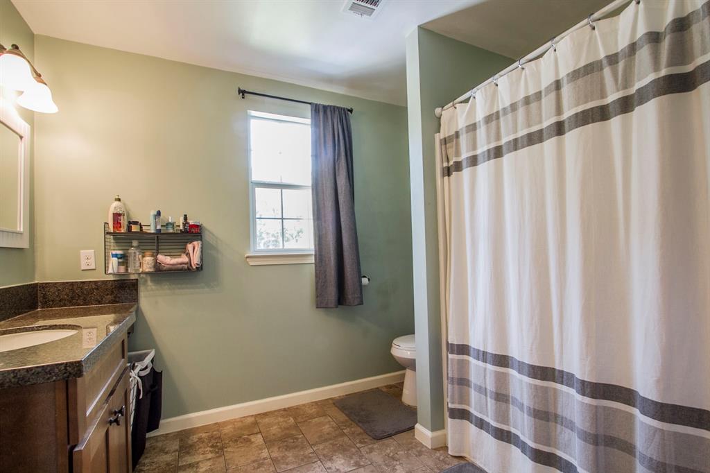 14914 2 Forest Lodge Drive, Houston, Texas 77070, 4 Bedrooms Bedrooms, 10 Rooms Rooms,4 BathroomsBathrooms,Single-family,For Sale,Forest Lodge,70277666