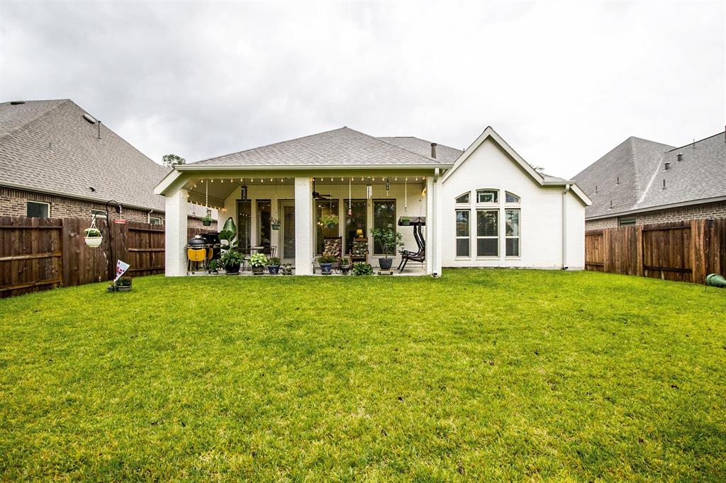 423 1 Callery Pear Court, Conroe, Texas 77304, 4 Bedrooms Bedrooms, 9 Rooms Rooms,3 BathroomsBathrooms,Single-family,For Sale,Callery Pear,70996943