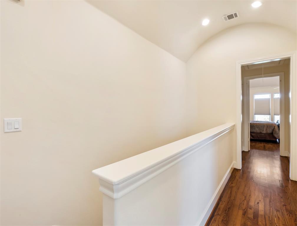 1814 3 Wrenwood Lakes, Houston, Texas 77043, 3 Bedrooms Bedrooms, 9 Rooms Rooms,3 BathroomsBathrooms,Single-family,For Sale,Wrenwood,55870805