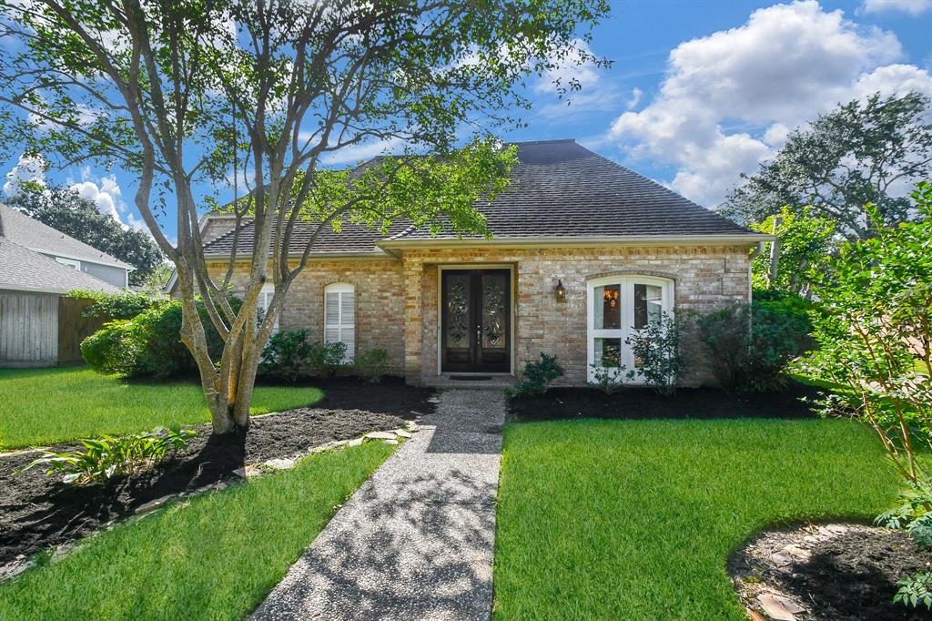 11919 2 Drexel Hill Drive, Houston, Texas 77077, 4 Bedrooms Bedrooms, 9 Rooms Rooms,2 BathroomsBathrooms,Single-family,For Sale,Drexel Hill,2221865