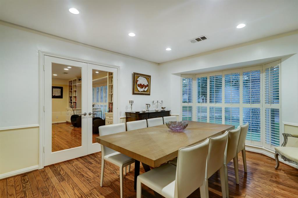 12222 1 Cobblestone Drive, Houston, Texas 77024, 5 Bedrooms Bedrooms, 14 Rooms Rooms,4 BathroomsBathrooms,Single-family,For Sale,Cobblestone,72357564