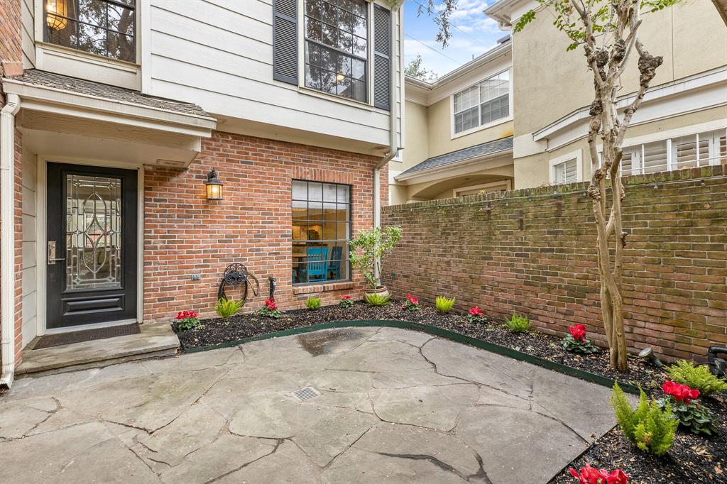 4118 2 Childress Street, Houston, Texas 77005, 2 Bedrooms Bedrooms, 2 Rooms Rooms,2 BathroomsBathrooms,Townhouse/condo,For Sale,Childress,95017959