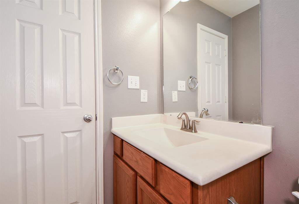 15015 2 Sunset Willow Drive, Humble, Texas 77346, 4 Bedrooms Bedrooms, 8 Rooms Rooms,3 BathroomsBathrooms,Single-family,For Sale,Sunset Willow,52902156