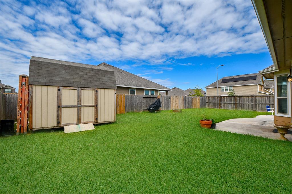 15015 2 Sunset Willow Drive, Humble, Texas 77346, 4 Bedrooms Bedrooms, 8 Rooms Rooms,3 BathroomsBathrooms,Single-family,For Sale,Sunset Willow,52902156