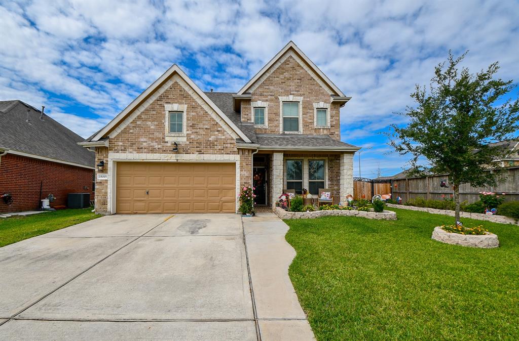 15015 2 Sunset Willow Drive, Humble, Texas 77346, 4 Bedrooms Bedrooms, 8 Rooms Rooms,3 BathroomsBathrooms,Single-family,For Sale,Sunset Willow,52902156