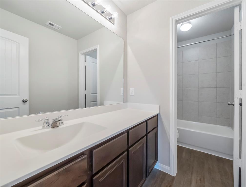 24906 2 Bastiani Canvas Lane, Katy, Texas 77493, 3 Bedrooms Bedrooms, 8 Rooms Rooms,2 BathroomsBathrooms,Single-family,For Sale,Bastiani Canvas,74581979