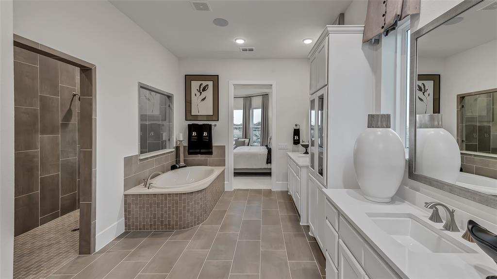 5706 1 Pedernales Bend Lane, Fulshear, Texas 77441, 3 Bedrooms Bedrooms, 6 Rooms Rooms,2 BathroomsBathrooms,Single-family,For Sale,Pedernales Bend,51261773