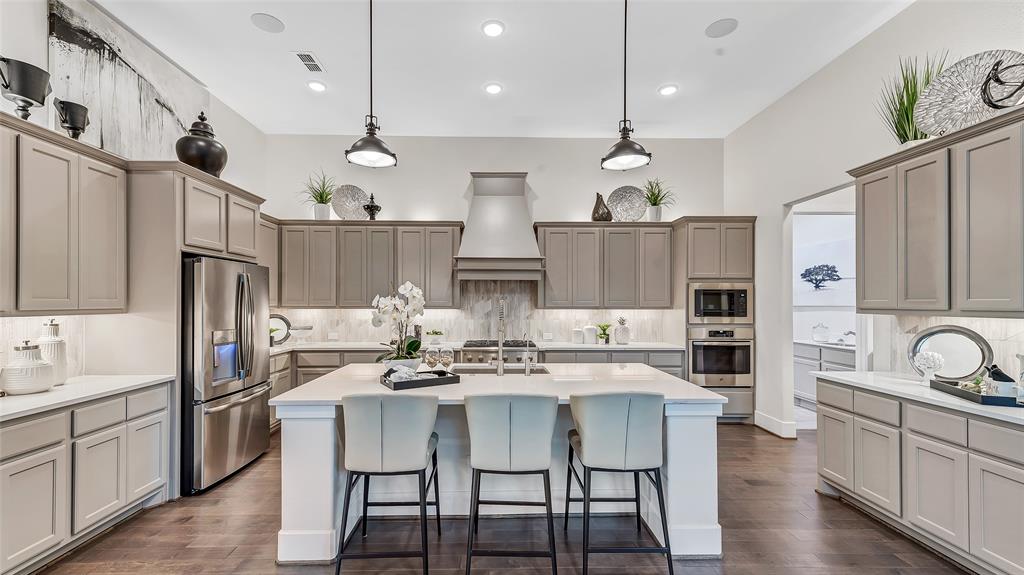 5706 1 Pedernales Bend Lane, Fulshear, Texas 77441, 3 Bedrooms Bedrooms, 6 Rooms Rooms,2 BathroomsBathrooms,Single-family,For Sale,Pedernales Bend,51261773