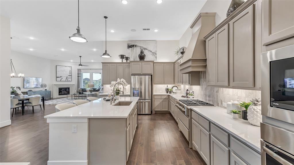 5706 1 Pedernales Bend Lane, Fulshear, Texas 77441, 3 Bedrooms Bedrooms, 6 Rooms Rooms,2 BathroomsBathrooms,Single-family,For Sale,Pedernales Bend,51261773