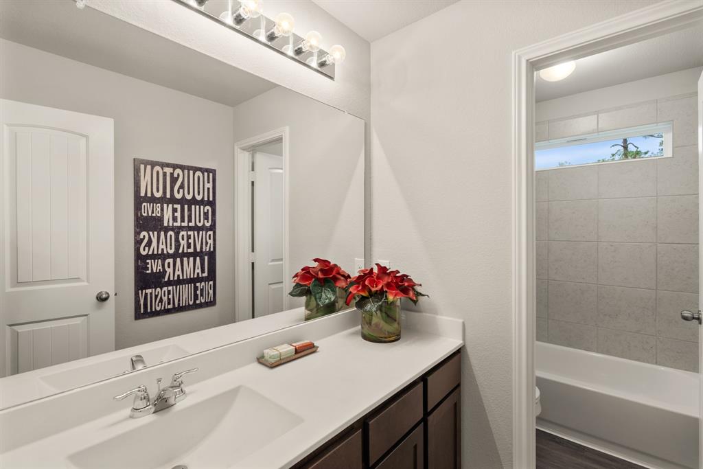 24818 2 Bastiani Canvas Lane, Katy, Texas 77493, 4 Bedrooms Bedrooms, 8 Rooms Rooms,2 BathroomsBathrooms,Single-family,For Sale,Bastiani Canvas,78793303