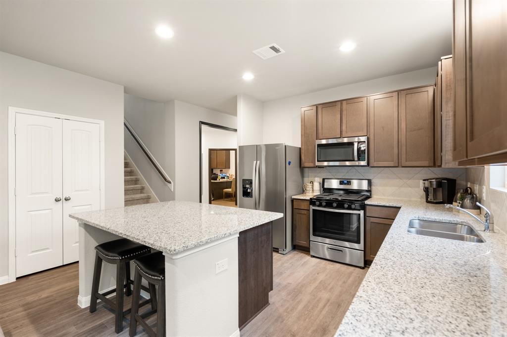 24818 2 Bastiani Canvas Lane, Katy, Texas 77493, 4 Bedrooms Bedrooms, 8 Rooms Rooms,2 BathroomsBathrooms,Single-family,For Sale,Bastiani Canvas,78793303