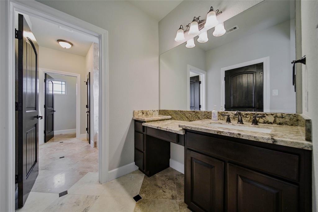 5210 2 Walters Road, Richmond, Texas 77469, 4 Bedrooms Bedrooms, 9 Rooms Rooms,3 BathroomsBathrooms,Single-family,For Sale,Walters,58918809