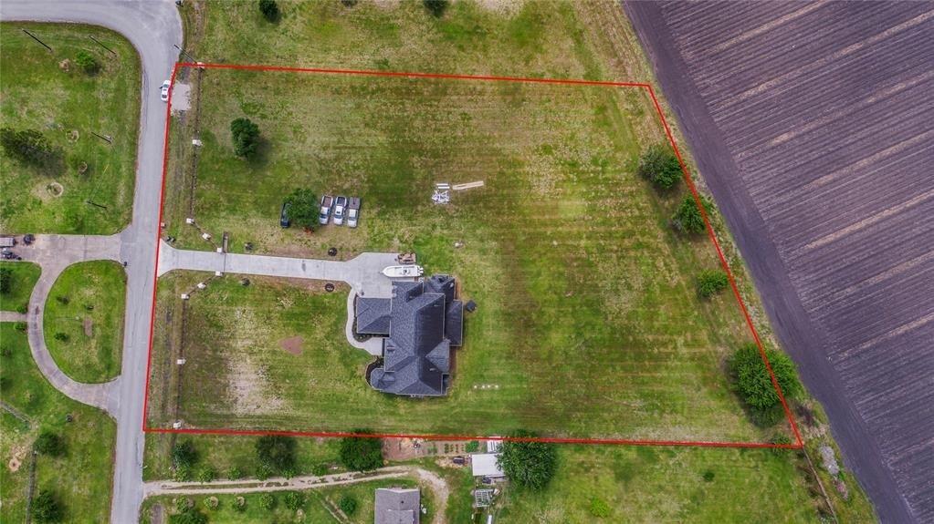 5210 2 Walters Road, Richmond, Texas 77469, 4 Bedrooms Bedrooms, 9 Rooms Rooms,3 BathroomsBathrooms,Single-family,For Sale,Walters,58918809