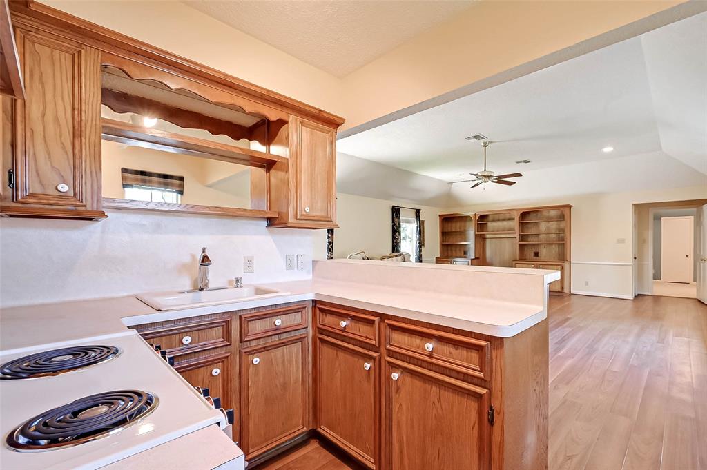 1402 2 Dominion Drive, Katy, Texas 77450, 4 Bedrooms Bedrooms, 10 Rooms Rooms,3 BathroomsBathrooms,Single-family,For Sale,Dominion,40403518