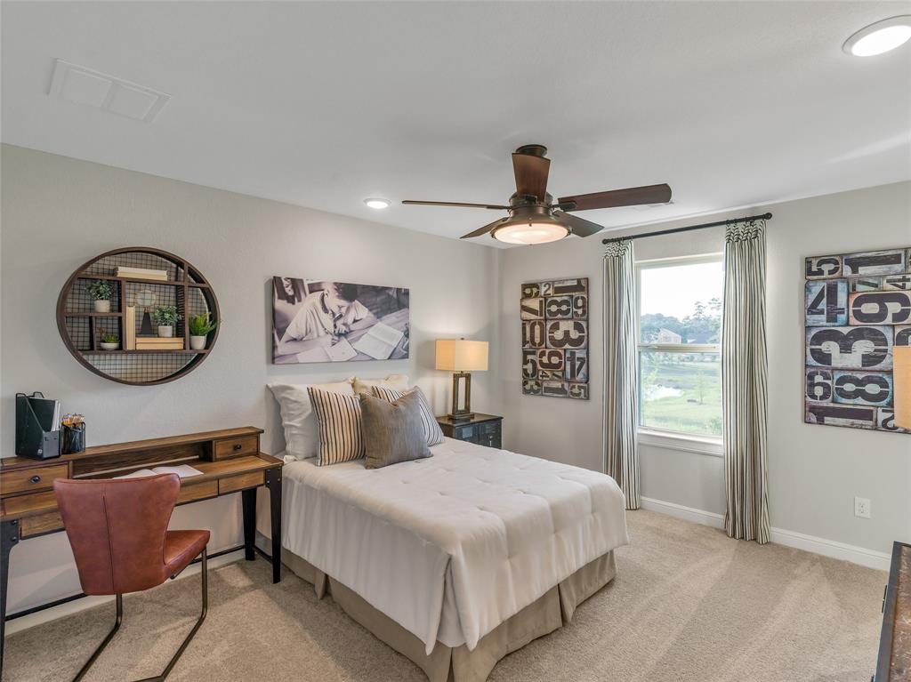 295 2 Kara Mist Court, La Porte, Texas 77571, 4 Bedrooms Bedrooms, 10 Rooms Rooms,3 BathroomsBathrooms,Single-family,For Sale,Kara Mist,74966763