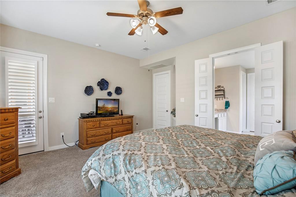 17108 2 Numid Lake Court, Houston, Texas 77044, 4 Bedrooms Bedrooms, 11 Rooms Rooms,3 BathroomsBathrooms,Single-family,For Sale,Numid Lake,65214378