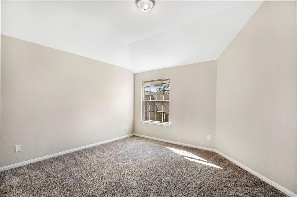 17108 2 Numid Lake Court, Houston, Texas 77044, 4 Bedrooms Bedrooms, 11 Rooms Rooms,3 BathroomsBathrooms,Single-family,For Sale,Numid Lake,65214378