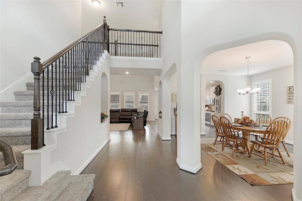 17108 2 Numid Lake Court, Houston, Texas 77044, 4 Bedrooms Bedrooms, 11 Rooms Rooms,3 BathroomsBathrooms,Single-family,For Sale,Numid Lake,65214378