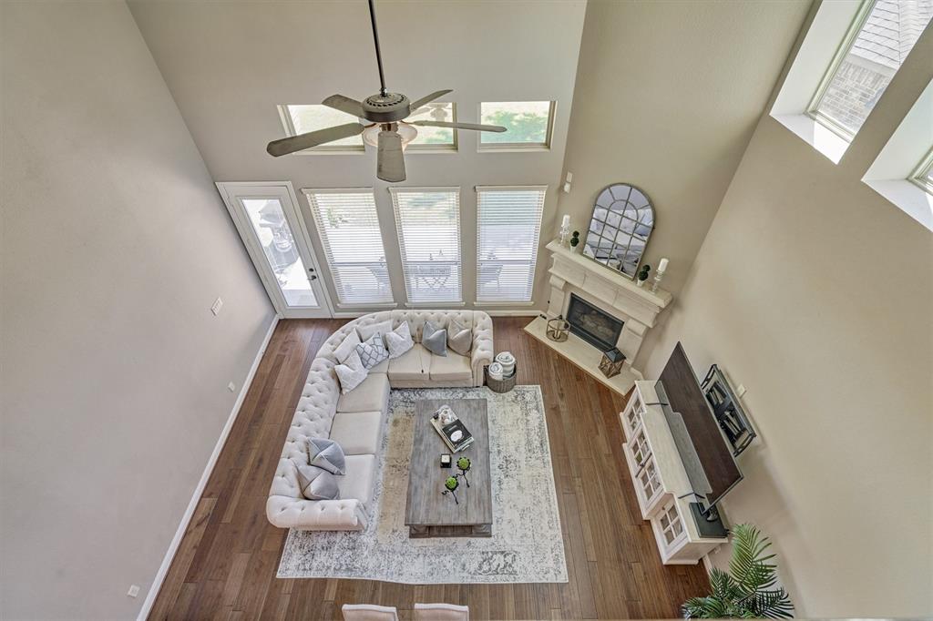 120 2 Kate Place Court, Montgomery, Texas 77316, 4 Bedrooms Bedrooms, 11 Rooms Rooms,3 BathroomsBathrooms,Single-family,For Sale,Kate Place,84739343
