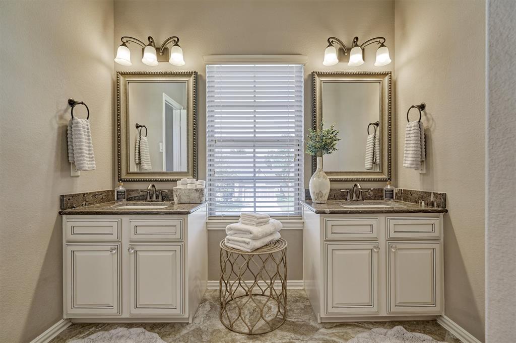 120 2 Kate Place Court, Montgomery, Texas 77316, 4 Bedrooms Bedrooms, 11 Rooms Rooms,3 BathroomsBathrooms,Single-family,For Sale,Kate Place,84739343