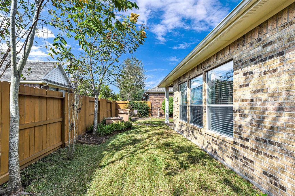 5226 1 Addison Hills Lane, Katy, Texas 77494, 3 Bedrooms Bedrooms, 12 Rooms Rooms,2 BathroomsBathrooms,Single-family,For Sale,Addison Hills,26178582