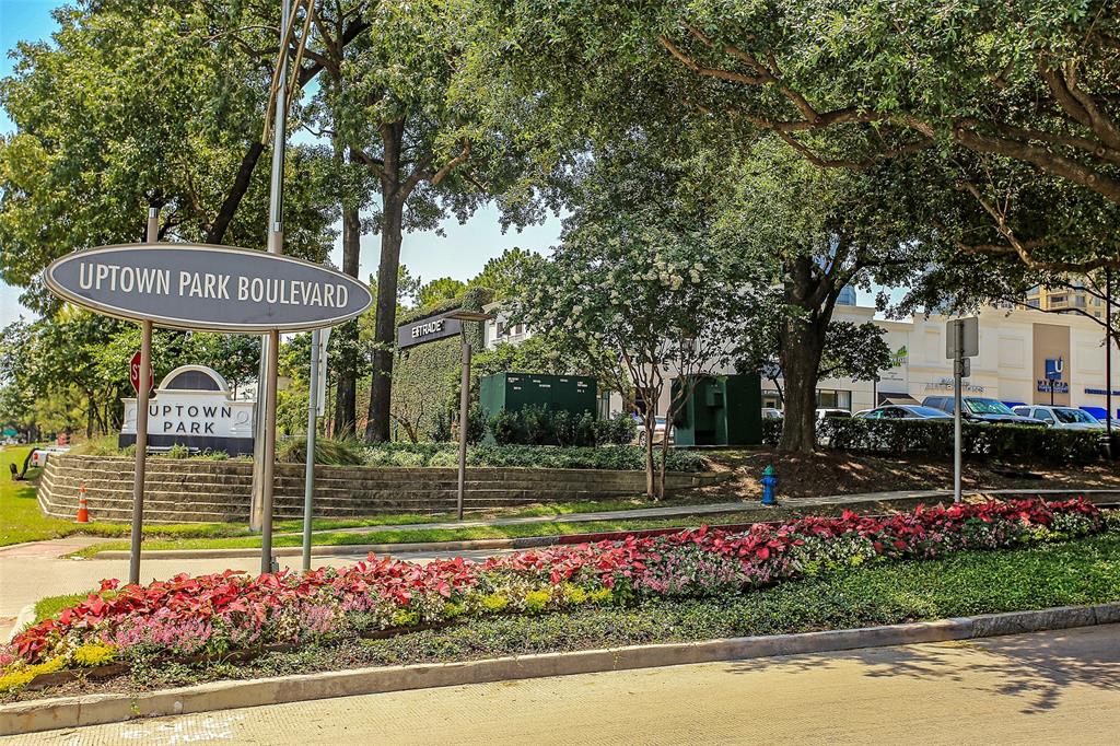 5375 1 Tilbury Drive, Houston, Texas 77056, 2 Bedrooms Bedrooms, 6 Rooms Rooms,2 BathroomsBathrooms,Single-family,For Sale,Tilbury,53046127