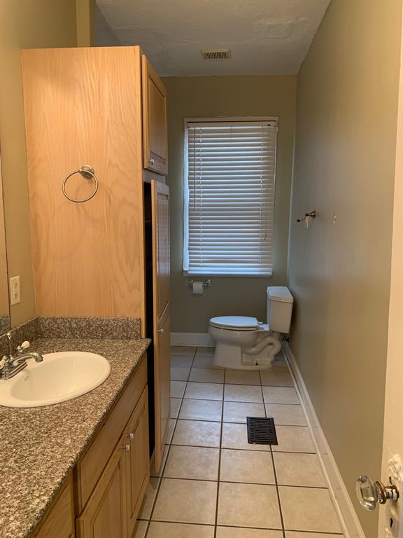 606 2 Drew Street, Houston, Texas 77006, 2 Bedrooms Bedrooms, ,2 BathroomsBathrooms,Multi-family,For Sale,Drew,64066327