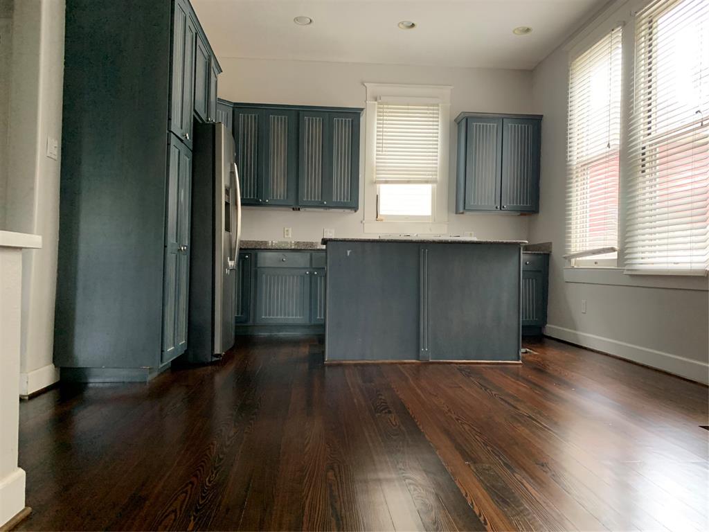 606 2 Drew Street, Houston, Texas 77006, 2 Bedrooms Bedrooms, ,2 BathroomsBathrooms,Multi-family,For Sale,Drew,64066327