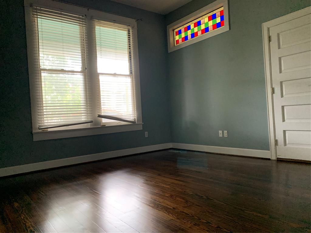 606 2 Drew Street, Houston, Texas 77006, 2 Bedrooms Bedrooms, ,2 BathroomsBathrooms,Multi-family,For Sale,Drew,64066327