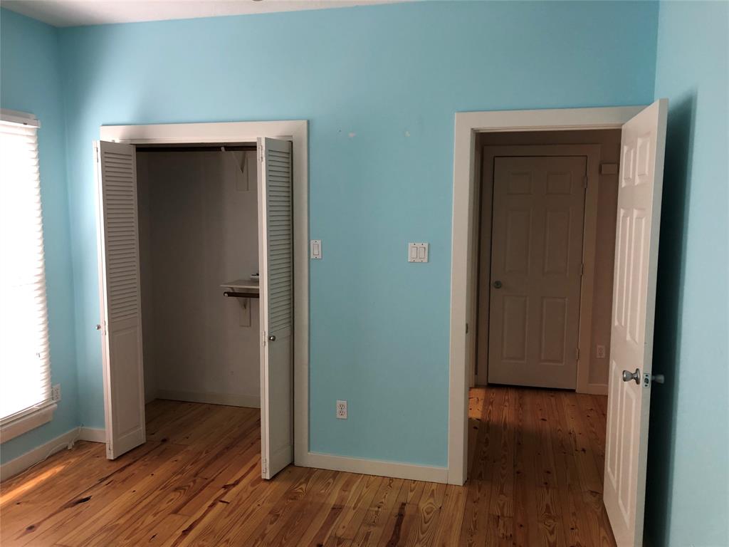 606 2 Drew Street, Houston, Texas 77006, 2 Bedrooms Bedrooms, ,2 BathroomsBathrooms,Multi-family,For Sale,Drew,64066327