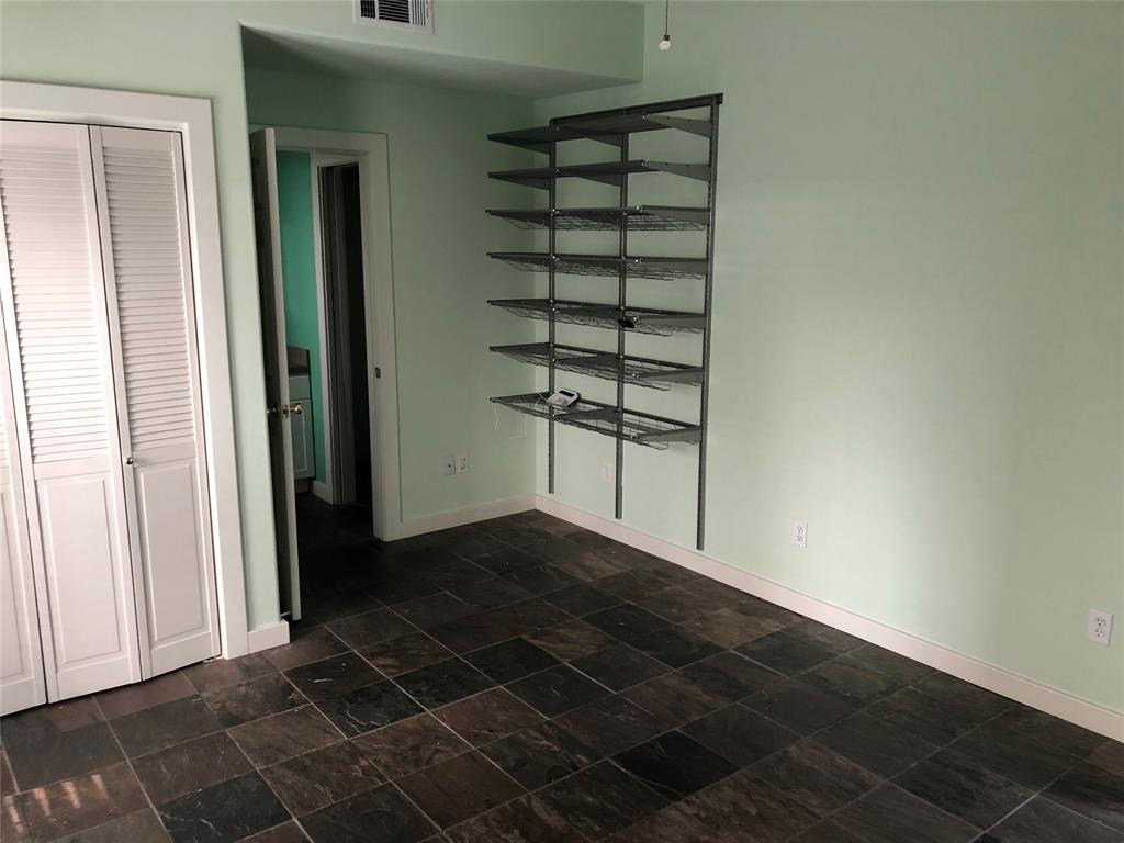 606 2 Drew Street, Houston, Texas 77006, 2 Bedrooms Bedrooms, ,2 BathroomsBathrooms,Multi-family,For Sale,Drew,64066327