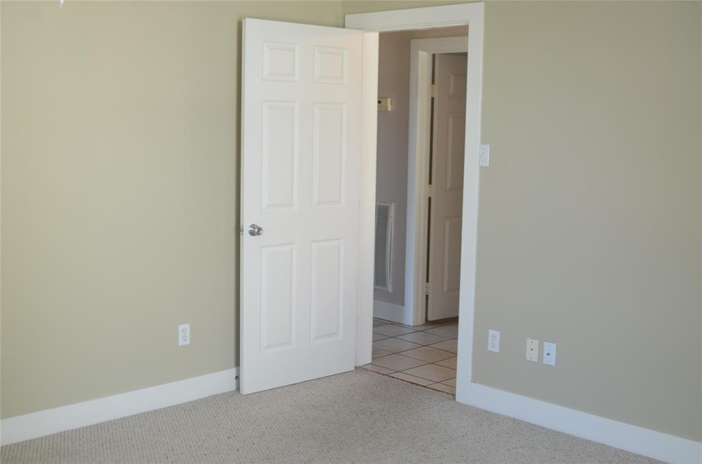 606 2 Drew Street, Houston, Texas 77006, 2 Bedrooms Bedrooms, ,2 BathroomsBathrooms,Multi-family,For Sale,Drew,64066327