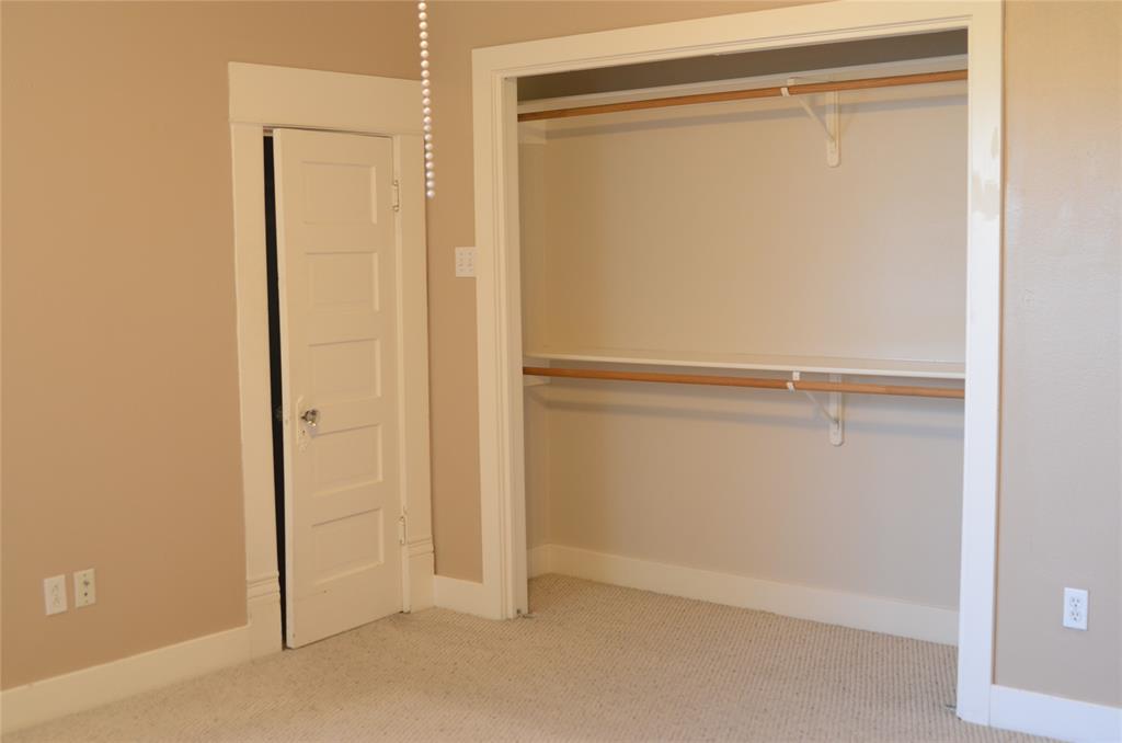606 2 Drew Street, Houston, Texas 77006, 2 Bedrooms Bedrooms, ,2 BathroomsBathrooms,Multi-family,For Sale,Drew,64066327