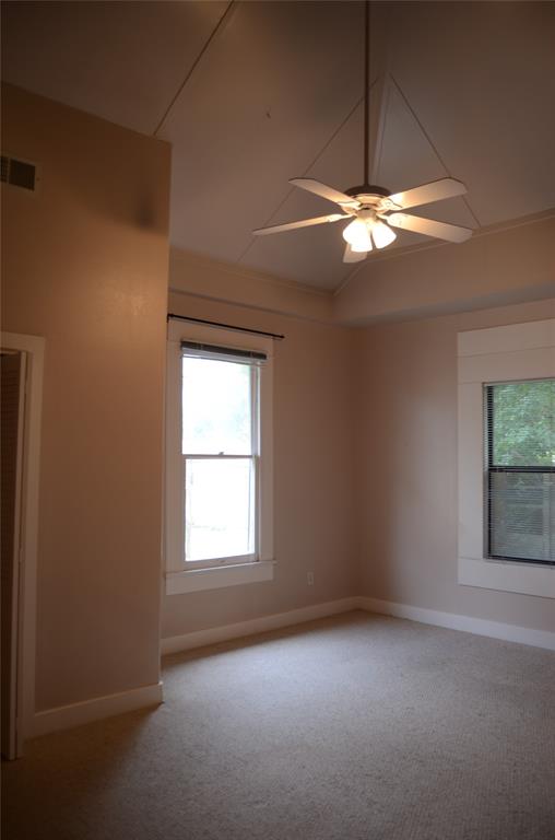 606 2 Drew Street, Houston, Texas 77006, 2 Bedrooms Bedrooms, ,2 BathroomsBathrooms,Multi-family,For Sale,Drew,64066327