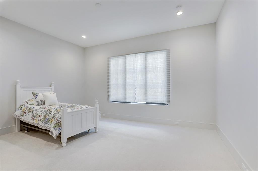 2230 2 Potomac, Houston, Texas 77057, 4 Bedrooms Bedrooms, 10 Rooms Rooms,4 BathroomsBathrooms,Single-family,For Sale,Potomac,82289137