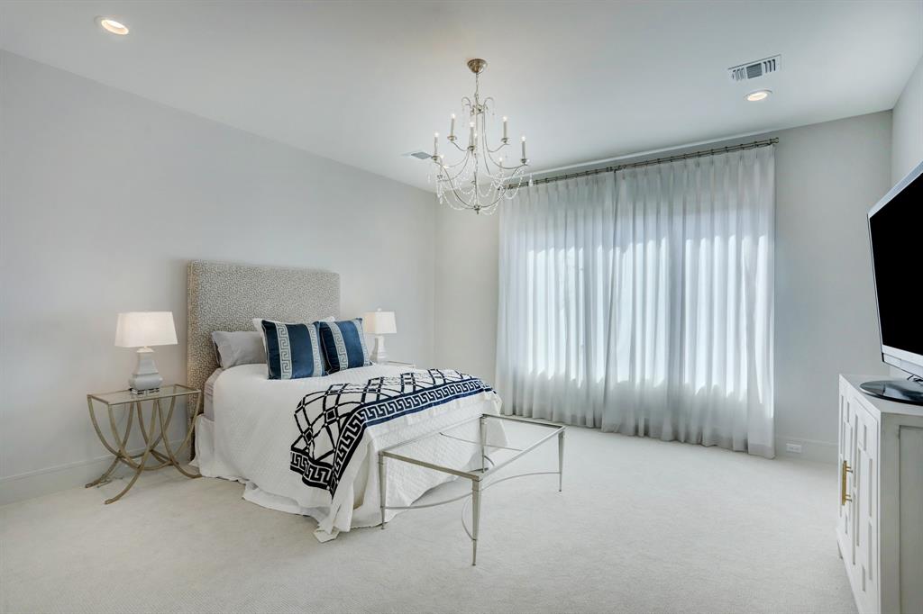 2230 2 Potomac, Houston, Texas 77057, 4 Bedrooms Bedrooms, 10 Rooms Rooms,4 BathroomsBathrooms,Single-family,For Sale,Potomac,82289137