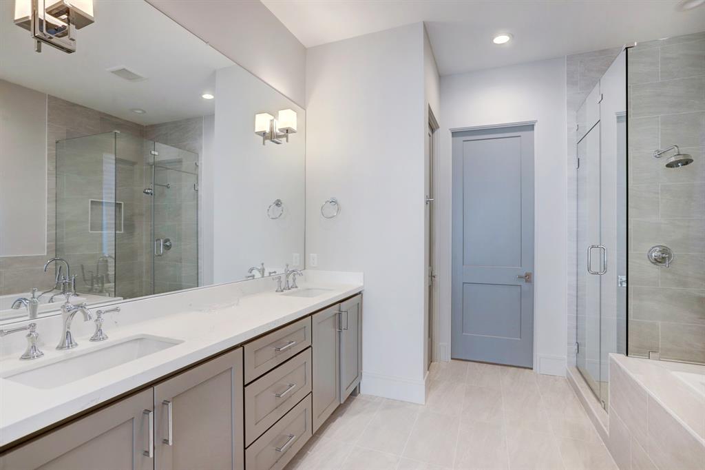 2230 2 Potomac, Houston, Texas 77057, 4 Bedrooms Bedrooms, 10 Rooms Rooms,4 BathroomsBathrooms,Single-family,For Sale,Potomac,82289137