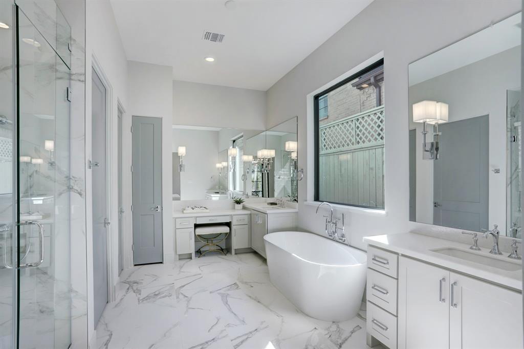 2230 2 Potomac, Houston, Texas 77057, 4 Bedrooms Bedrooms, 10 Rooms Rooms,4 BathroomsBathrooms,Single-family,For Sale,Potomac,82289137