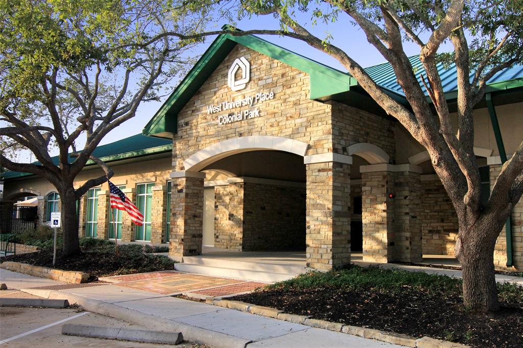 4133 2 Marquette Street, West University Place, Texas 77005, 4 Bedrooms Bedrooms, 11 Rooms Rooms,4 BathroomsBathrooms,Single-family,For Sale,Marquette,87909853