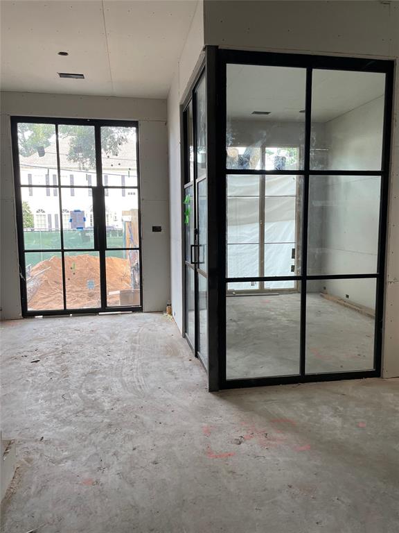 4133 2 Marquette Street, West University Place, Texas 77005, 4 Bedrooms Bedrooms, 11 Rooms Rooms,4 BathroomsBathrooms,Single-family,For Sale,Marquette,87909853