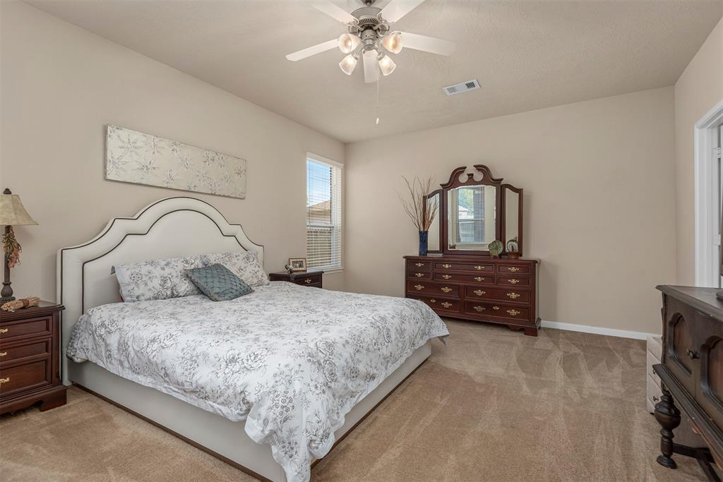 12706 2 Timber Dove Lane, Tomball, Texas 77377, 4 Bedrooms Bedrooms, 14 Rooms Rooms,3 BathroomsBathrooms,Single-family,For Sale,Timber Dove,67529307