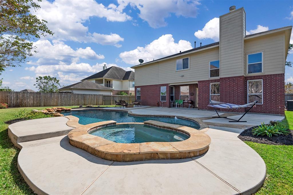 12706 2 Timber Dove Lane, Tomball, Texas 77377, 4 Bedrooms Bedrooms, 14 Rooms Rooms,3 BathroomsBathrooms,Single-family,For Sale,Timber Dove,67529307