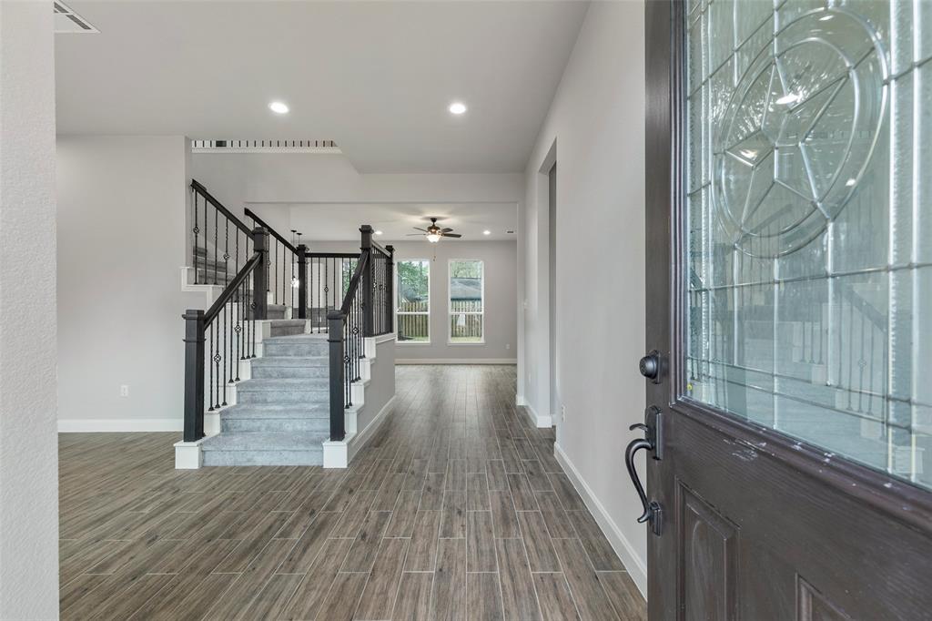7922 2 Friars Court Lane, Spring, Texas 77379, 4 Bedrooms Bedrooms, 11 Rooms Rooms,2 BathroomsBathrooms,Single-family,For Sale,Friars Court,71382531
