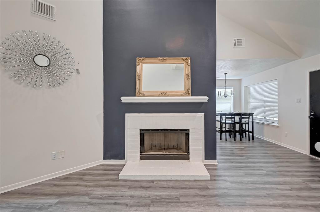 4411 2 Ireland Lane, Pasadena, Texas 77505, 4 Bedrooms Bedrooms, 4 Rooms Rooms,2 BathroomsBathrooms,Single-family,For Sale,Ireland,76049601